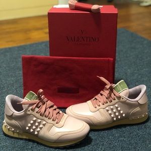 WOMEN’S VALENTINO GARAVANI SNEAKERS